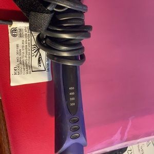 Ion Curling Iron 450 degrees!!